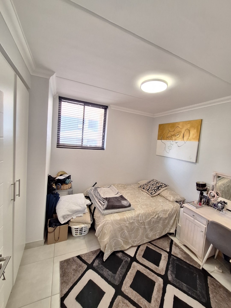 2 Bedroom Property for Sale in Vredekloof Western Cape